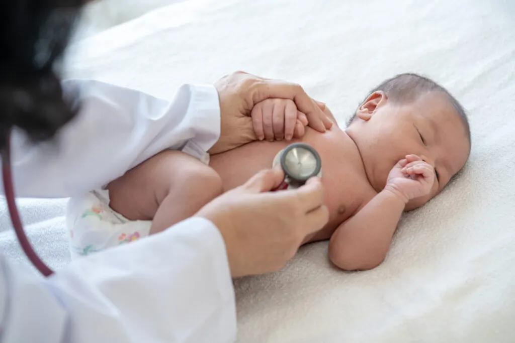 How to Speak With a Pediatrician About Suspected Birth Injury Without Disrupting Care