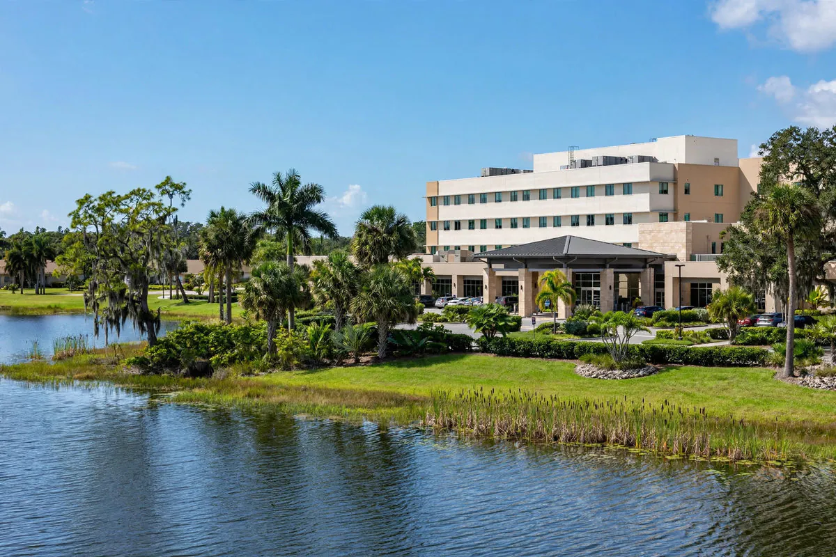 Medical care in Royal Palm Beach, Florida — hospital and medical district serving Palm Beach County patients